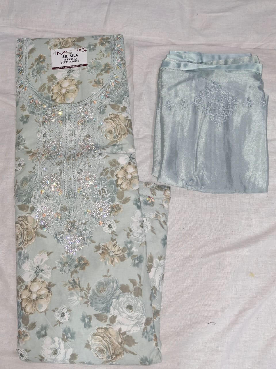 ✨ Floral PC Print Suit with Embroidered Dupatta – Unstitched Elegance