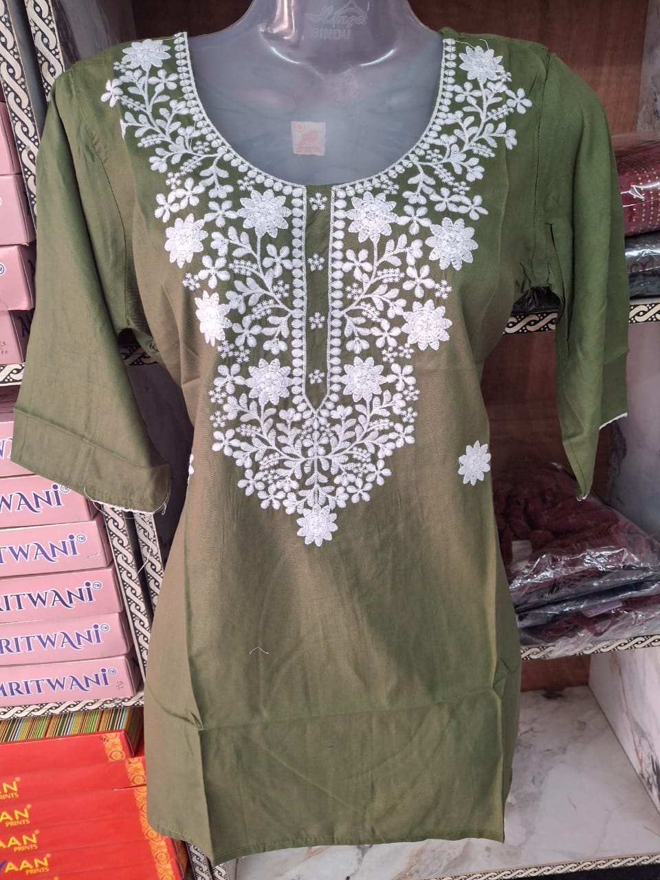 β¨ Elegant Floral Embroidered Cotton Kurti β Sizes S, M, L