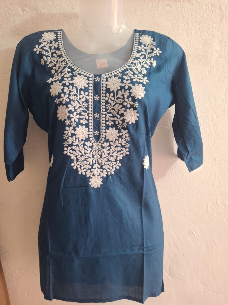 ✨ Elegant Floral Embroidered Cotton Kurti  – Sizes S, M, L