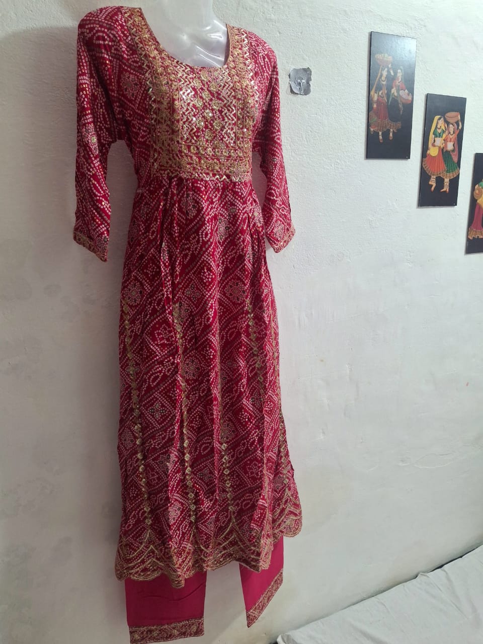 ✨Bandhani Free Size Suit Set with Embroidery ✨