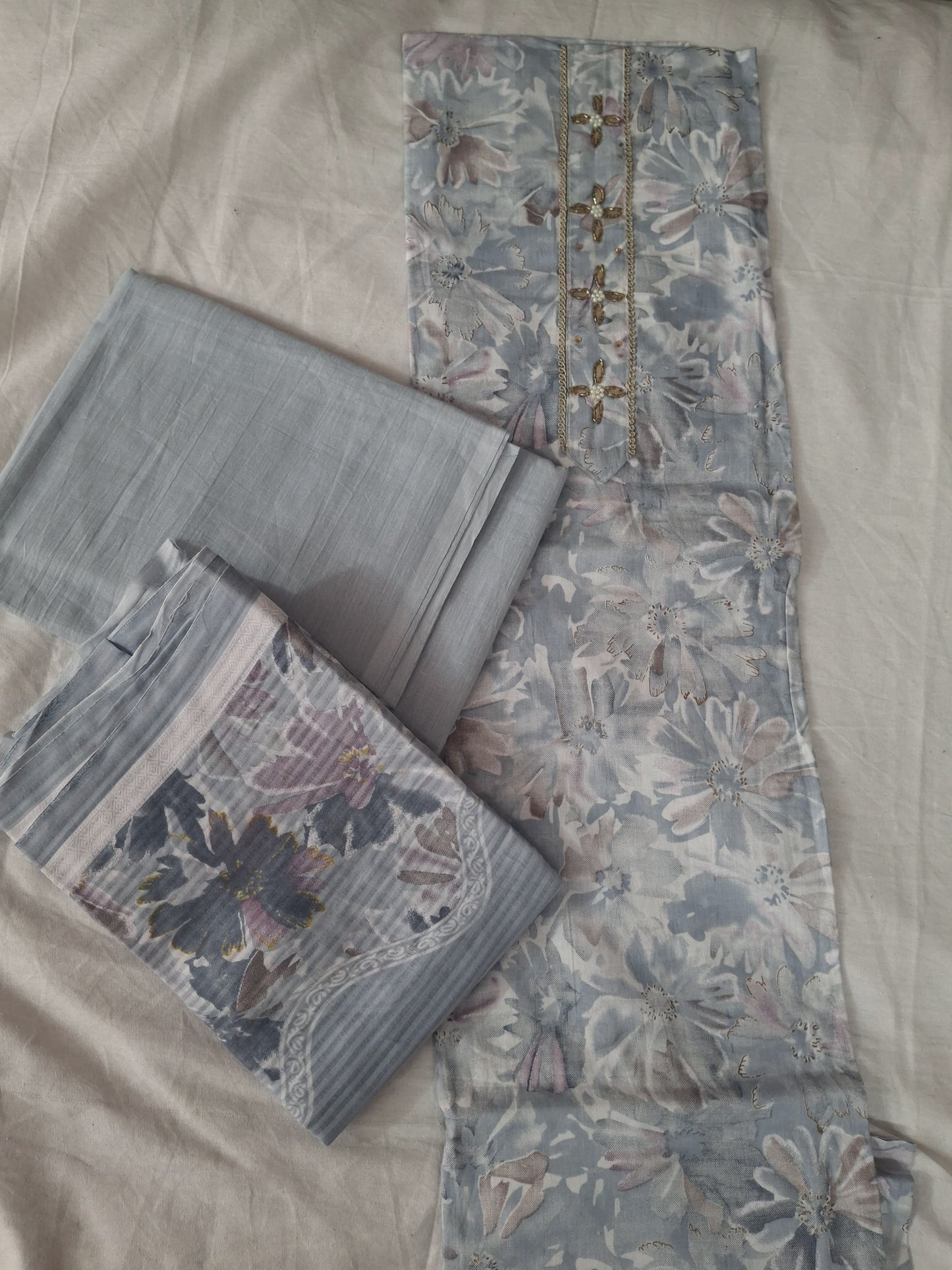 Elegant Dusty Blue Floral Unstitched Salwar Suit Set with Embroidered Top – Soft Cotton Blend Fabric