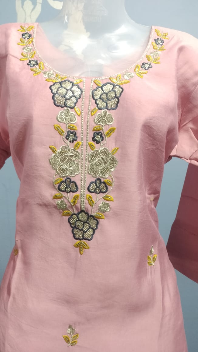 🌿 Elegant Floral Embroidered Organza Suit Set 🌸
